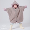 ponczo-samochodowe-patulove-lamb-pink-rece.jpg